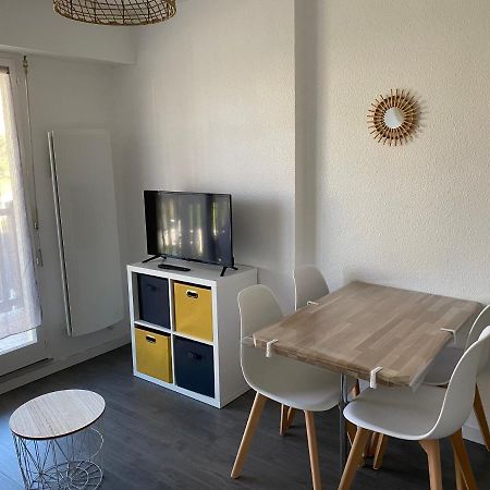 Cabourg T2 Cosy Avec Acces Direct Plage Luaran gambar